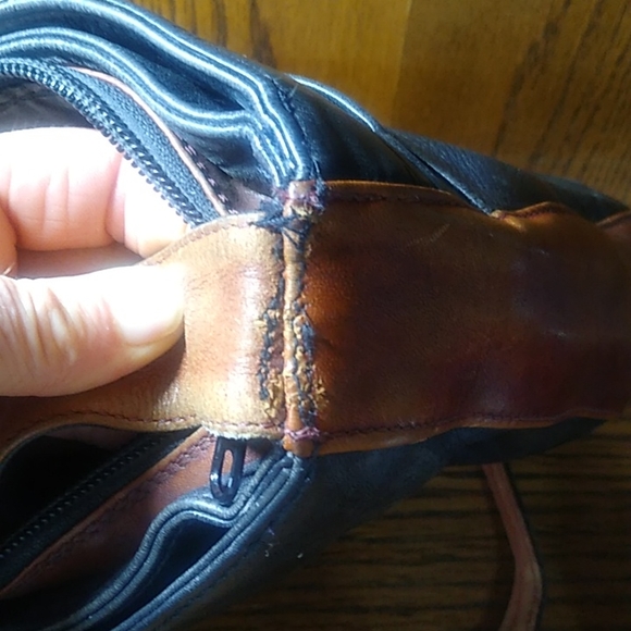 Derek Alexander Two-Toned Purse - Picture 6 of 6